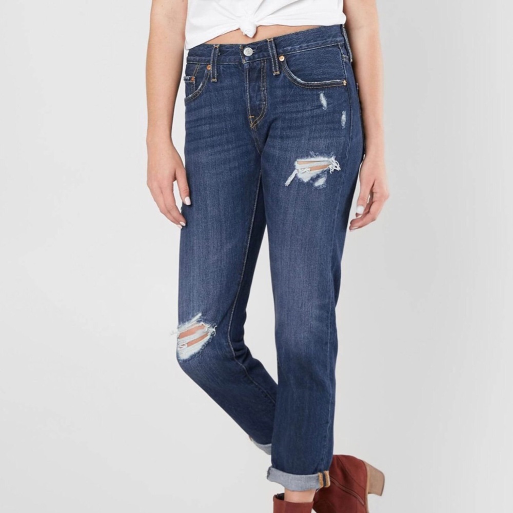 Levi’s 501 Taper Jeans